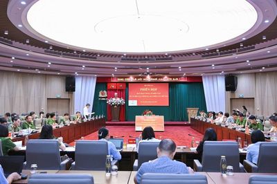 Thứ trưởng Lê Văn Tuyến chủ trì phiên họp lần thứ hai Ban soạn thảo, Tổ biên tập dự án Bộ luật Hình sự (sửa đổi)