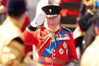 Vua Charles III đóng gần 40 triệu USD tiền thuế kể từ khi lên ngôi