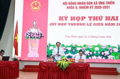 HĐND xã Ứng Thiên thông qua đề án sắp xếp thôn