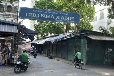 Hà Nội lên kế hoạch di dời, giải tỏa chợ Nhà Xanh ở Cầu Giấy