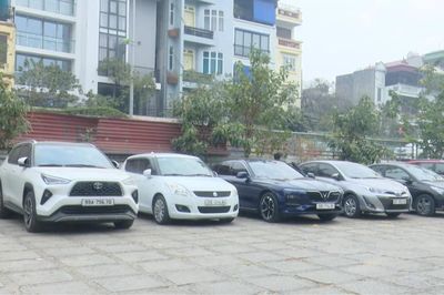 Hà Nội áp dụng thu phí điện tử không dừng tại 100% bãi đỗ xe