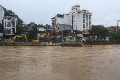 Nhà máy Thủy điện Bạch Đằng thông báo khẩn cấp xả lũ