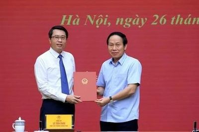 Bổ nhiệm ông Trần Anh Tiến giữ chức Phó Chủ nhiệm Văn phòng Chính phủ