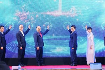 Việt Nam lập trung tâm hỗ trợ sản xuất thử chip bán dẫn đầu tiên cấp quốc gia