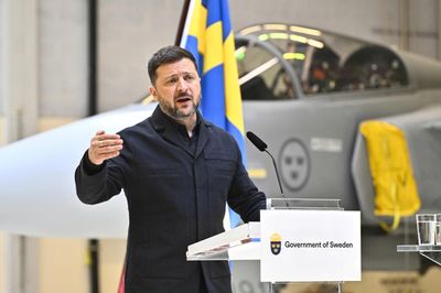Ông Zelensky tuyên bố mở chiến dịch 40 ngày tập kích, gây sức ép lên Nga