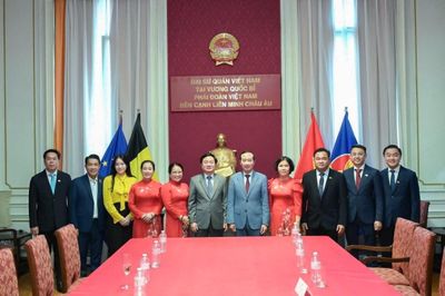 Hùng Nhơn ký loạt thỏa thuận chiến lược tại châu Âu, mở rộng hợp tác quốc tế