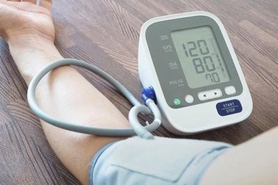 Huyết áp đã ổn định, có nên ngừng uống thuốc?