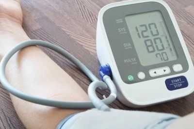 Huyết áp đã ổn định, có nên ngừng uống thuốc?