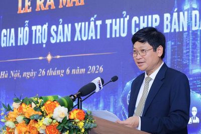 Ra mắt Trung tâm Quốc gia hỗ trợ sản xuất thử chip bán dẫn đầu tiên của Việt Nam
