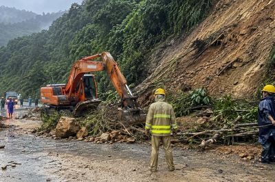 Rà soát toàn bộ cầu, đường có nguy cơ mất an toàn trước mùa mưa lũ