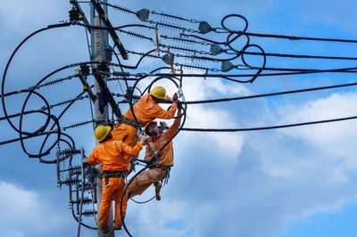 Bộ Công Thương muốn xóa mô hình EVN là 'người mua điện duy nhất'