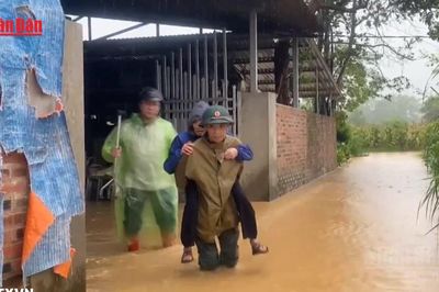 [Video] Lũ trên sông Bằng Giang lên nhanh, nhiều khu vực ở Cao Bằng ngập sâu