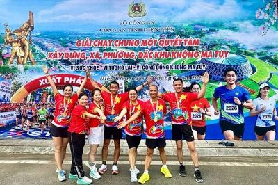 Hơn 2.000 người tham gia Giải chạy 'Chung một quyết tâm xây dựng xã, phường, đặc khu không ma túy' tại Điện Biên