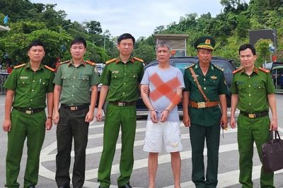 Bàn giao tội phạm người nước ngoài bị truy nã