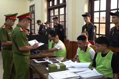 [Video] Triệt phá đường dây lừa đảo 250 tỷ đồng xuyên quốc gia