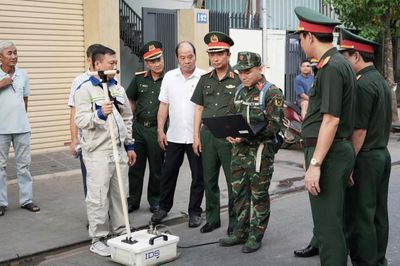 Huế ứng dụng radar xuyên đất tìm mộ tập thể liệt sĩ
