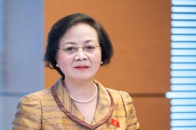 Chỉ đạo của Phó Thủ tướng sau vụ việc 'yêu cầu cụ 97 tuổi đến phường làm thủ tục'