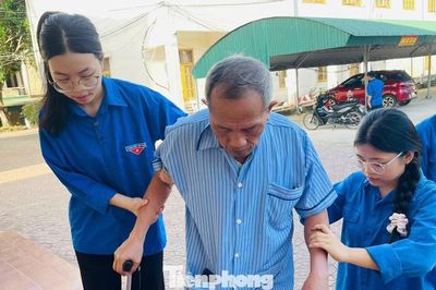 Hơn 200 suất cơm miễn phí tiếp sức thân nhân liệt sĩ lấy mẫu ADN