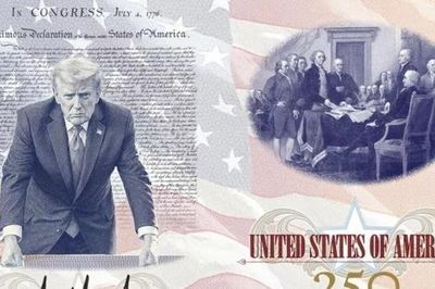 Ông Trump công bố hộ chiếu đặc biệt nhân kỷ niệm 250 năm Quốc khánh Mỹ