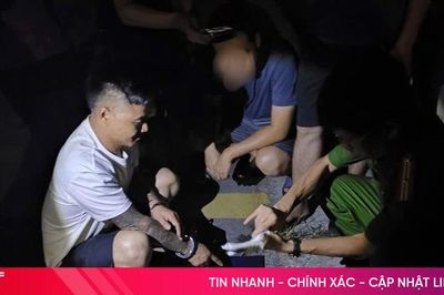 Triệt xóa đường dây mua bán ma túy, khởi tố 5 đối tượng