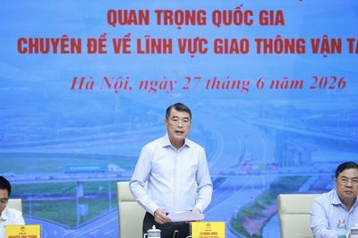 Thủ tướng chủ trì sơ kết dự án trọng điểm về lĩnh vực giao thông vận tải