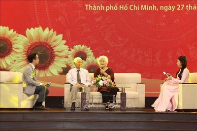 Xúc động ngày gặp mặt của lực lượng Quân Dân y Chiến khu Đ - miền Đông Nam Bộ