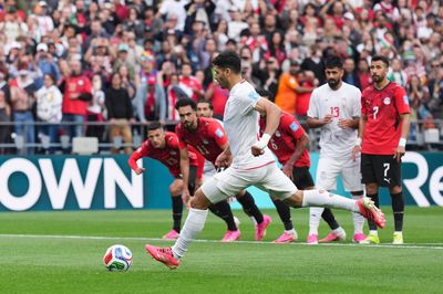 World Cup 2026: Iran chờ phép màu sau hai lần VAR tước cơ hội đi tiếp