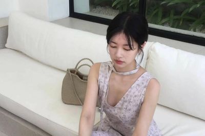 Jung So Min gây chú ý với vóc dáng mảnh mai trong loạt ảnh mới