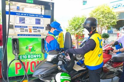 Giá xăng dầu hôm nay 27/6: Giá dầu WTI giảm gần 4%, xuống quanh 69 USD/thùng