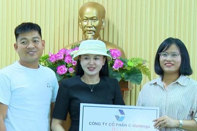 C-Holdings hỗ trợ 110 triệu đồng cho 2 trường hợp khó khăn tại Gia Lai