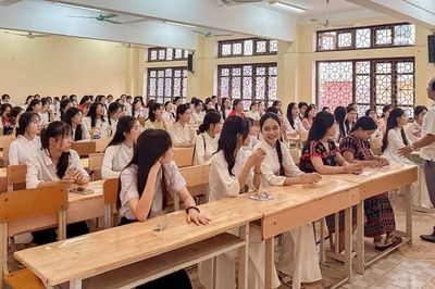 Hơn 200 thí sinh dự thi năng khiếu ngành Cao đẳng Giáo dục Mầm non
