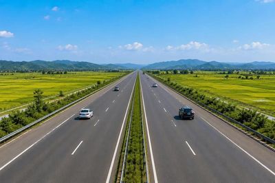 Tính toán nhu cầu vận tải để lựa chọn quy mô cao tốc Cổ Tiết - Yên Bài