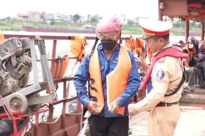 Đảm bảo an toàn giao thông đường thủy trước mùa mưa bão