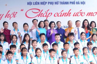 Tiếp thêm động lực cho trẻ em có hoàn cảnh khó khăn