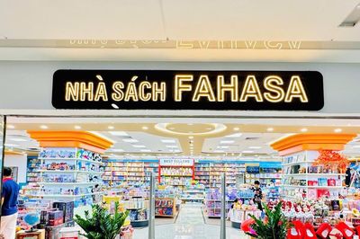 Fahasa (FHS) sắp chia cổ tức và cổ phiếu thưởng cho cổ đông với tổng tỷ lệ 48%