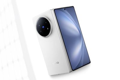 Vivo ra mắt điện thoại gập X Fold 6, pin 7.000 mAh, camera ZEISS 200 MP