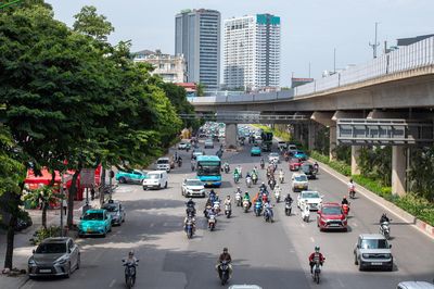 Tuyến đường huyết mạch phía Tây Hà Nội khoác diện mạo mới sau khi dỡ lô cốt