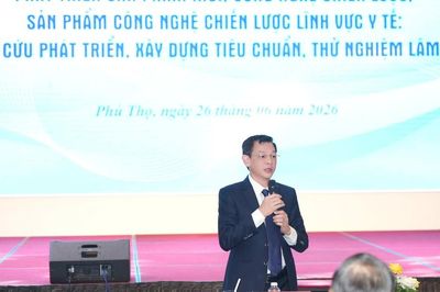 Thứ trưởng Nguyễn Tri Thức: Mạnh dạn thí điểm, đưa nhanh thành tựu khoa học công nghệ vào khám chữa bệnh