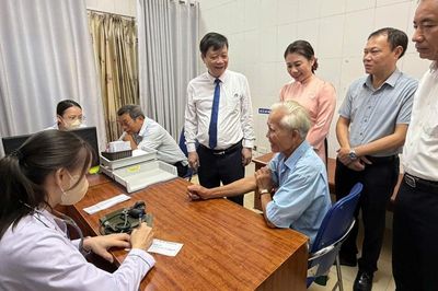 Khoảng 1,3 triệu người dân Hà Tĩnh được khám sức khỏe định kỳ