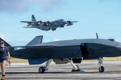 UAV 'bóng ma' MQ-28 lần đầu 'ra mắt' trong cuộc tập trận lớn nhất Thái Bình Dương
