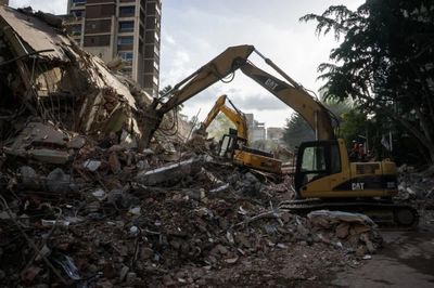 Động đất kép ở Venezuela: Hơn 1.400 người thiệt mạng; '72 giờ vàng' cứu hộ sắp đóng lại