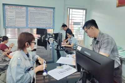 Dự kiến chi 16,4 nghìn tỉ hỗ trợ cán bộ không chuyên trách ở thôn, tổ dân phố nghỉ việc