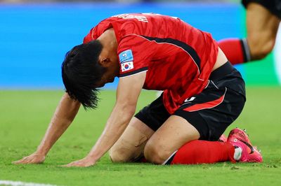 Hàn Quốc gục ngã, nỗi lo châu Á bị cắt suất dự World Cup