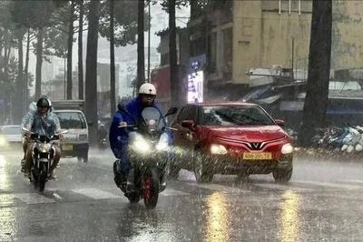 Bắc bộ bước vào đợt mưa lớn kéo dài, Nam bộ mưa tập trung chiều tối
