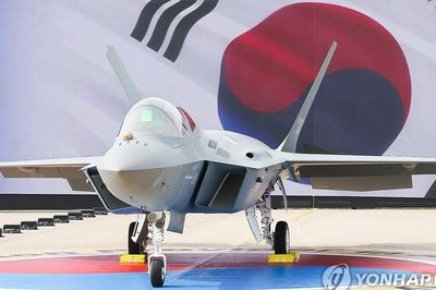 Hàn Quốc báo động khi máy bay quân sự Nga, Trung Quốc bay vào vùng nhận dạng phòng không
