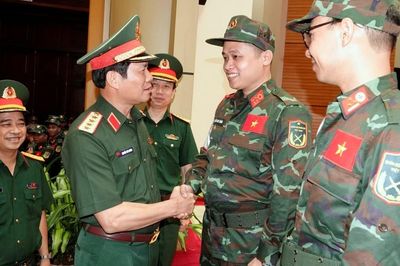 82 quân nhân Việt Nam sẵn sàng lên đường hỗ trợ Venezuela khắc phục hậu quả động đất