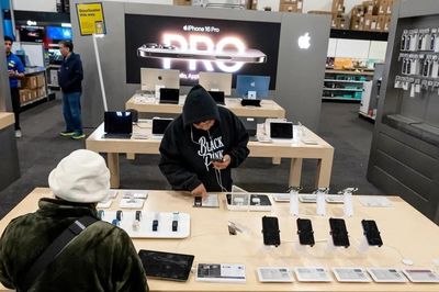 Apple muốn mua bộ nhớ từ công ty Trung Quốc bị Mỹ cấm vận?