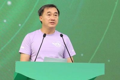 Thứ trưởng Bộ Y tế: Người dân ăn thêm một đĩa rau, đi bộ 15 phút