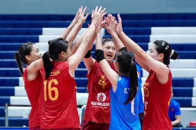 Tuyển bóng chuyền U18 nữ Việt Nam thua Thái Lan 0-3 ở chung kết