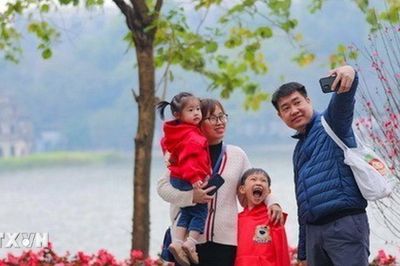 Ngày Gia đình Việt Nam 28/6: Gia đình học tập trong chuyển đổi số